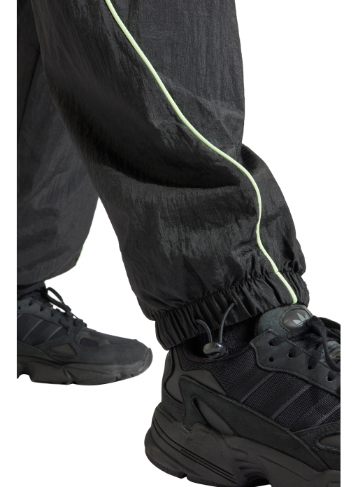 Spodnie adidas Originals Loose Parachute - IT9698